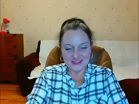Snapshot of Alice3694 chatting on February 10, 2025, 2:37 pm Alice3694 online show from February 10, 2025, 2:37 pm