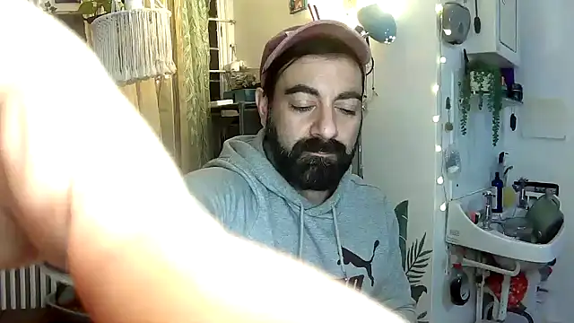 Snapshot of lextalon chatting on February 25, 2025, 12:36 am lextalon online show from February 25, 2025, 12:36 am