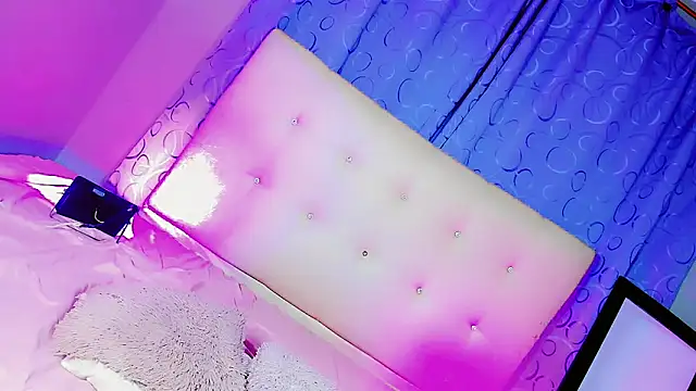 Snapshot of Samira_Ali chatting on January 6, 2026, 9:19 pm Samira Ali online show from January 6, 2026, 9:19 pm