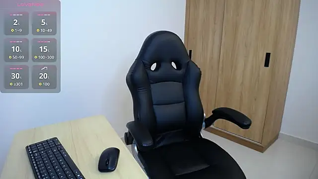 karoll marquez online show from March 13, 2026, 4:01 pm