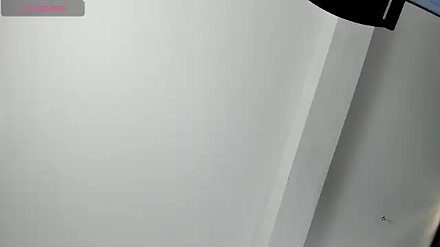 Snapshot of emagarcia chatting on November 25, 2025, 2:06 pm emagarcia online show from November 25, 2025, 2:06 pm