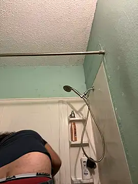 yomanfriend online show from December 24, 2024, 9:00 pm