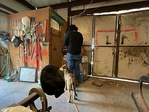 yomanfriend online show from January 2, 2025, 3:29 pm