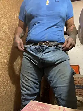 yomanfriend online show from September 21, 2025, 5:29 pm