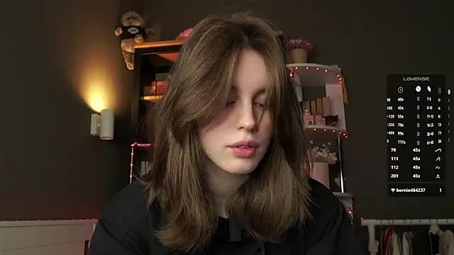 Snapshot of DarylBarks chatting on March 15, 2026, 1:12 am DarylBarks online show from March 15, 2026, 1:12 am