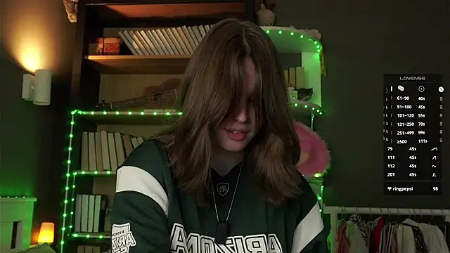 Snapshot of DarylBarks chatting on March 8, 2026, 2:04 am DarylBarks online show from March 8, 2026, 2:04 am