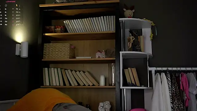 DarylBarks online show from October 21, 2025, 1:27 am