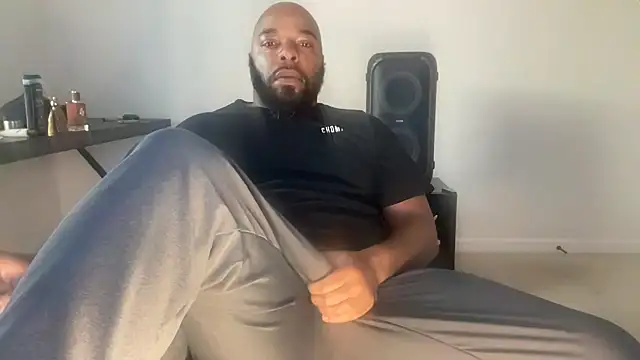 Snapshot of Bbcfun44 chatting on February 21, 2026, 1:13 pm Bbcfun44 online show from February 21, 2026, 1:13 pm