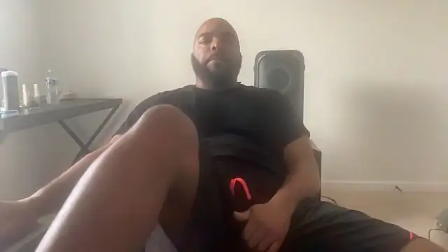 Snapshot of Bbcfun44 chatting on February 10, 2026, 3:00 pm Bbcfun44 online show from February 10, 2026, 3:00 pm