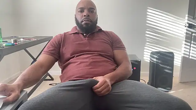 Snapshot of Bbcfun44 chatting on February 6, 2026, 2:46 pm Bbcfun44 online show from February 6, 2026, 2:46 pm