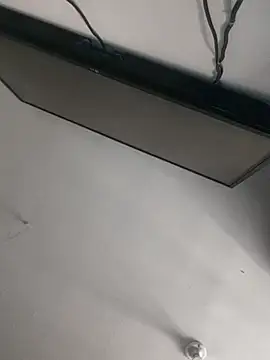 Snapshot of Alexand1999 chatting on December 1, 2025, 1:45 pm Alexand1999 online show from December 1, 2025, 1:45 pm