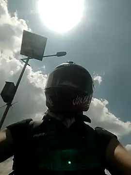 Snapshot of Alexand1999 chatting on November 21, 2025, 4:50 pm Alexand1999 online show from November 21, 2025, 4:50 pm