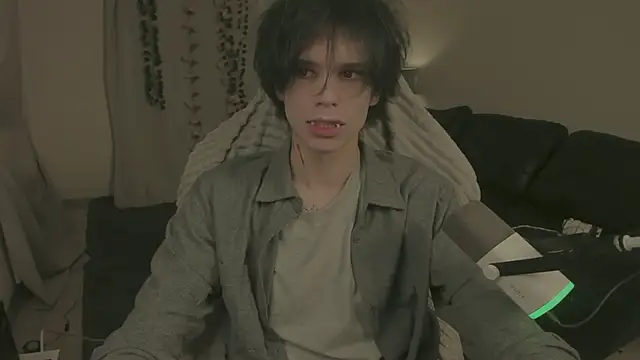 Wampeyes online show from October 31, 2025, 2:13 pm