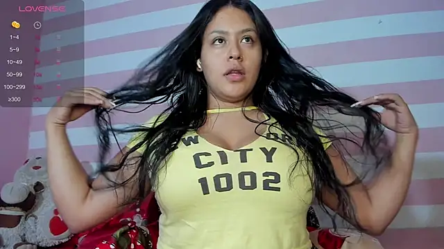 Loveequinn online show from December 10, 2024, 9:22 pm