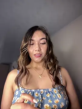 Snapshot of Iris_lee chatting on September 10, 2025, 4:50 pm Iris lee online show from September 10, 2025, 4:50 pm