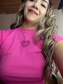 Snapshot of Iris_lee chatting on March 19, 2025, 4:34 pm Iris lee online show from March 19, 2025, 4:34 pm