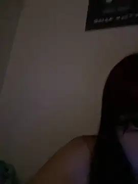 belletotosa online show from November 18, 2025, 1:43 am