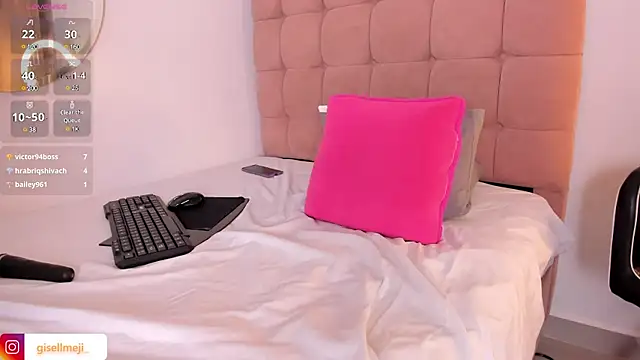 Gisellmejiaa online show from December 21, 2024, 3:42 pm