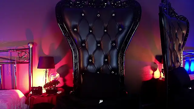 MelaniaKnauss online show from May 21, 2026, 8:06 pm
