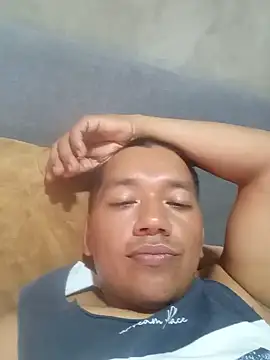 angelito0219 online show from July 15, 2026, 7:54 pm