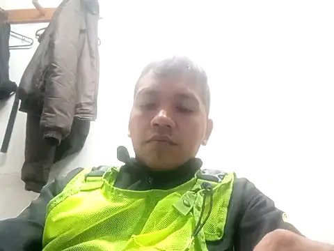 Snapshot of angelito0219 chatting on January 12, 2025, 8:04 am angelito0219 online show from January 12, 2025, 8:04 am