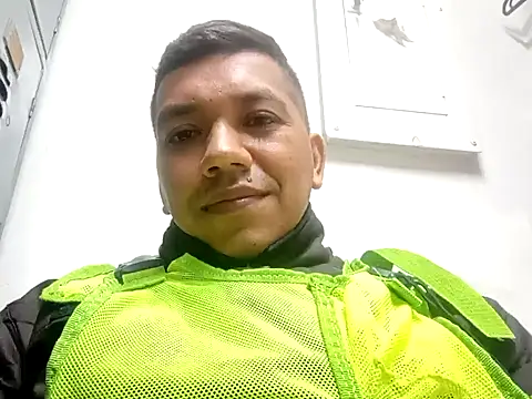 Snapshot of angelito0219 chatting on January 5, 2025, 4:14 am angelito0219 online show from January 5, 2025, 4:14 am