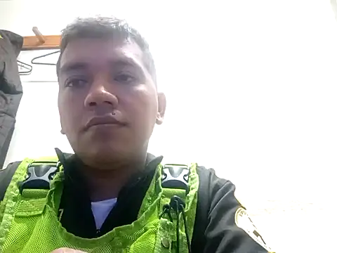 Snapshot of angelito0219 chatting on January 12, 2025, 2:35 am angelito0219 online show from January 12, 2025, 2:35 am