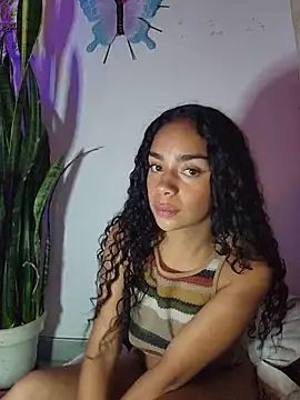 lali2gab online show from May 15, 2026, 10:52 pm