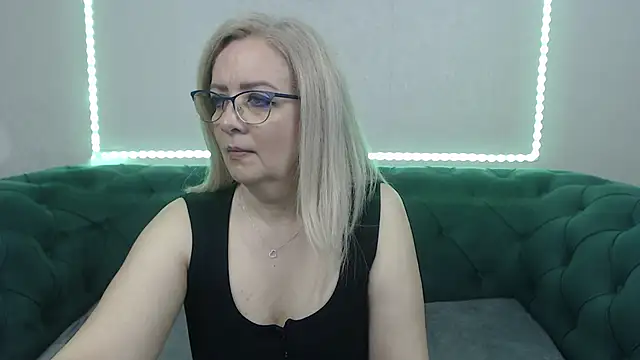 IvanaCharm online show from March 15, 2026, 4:08 am