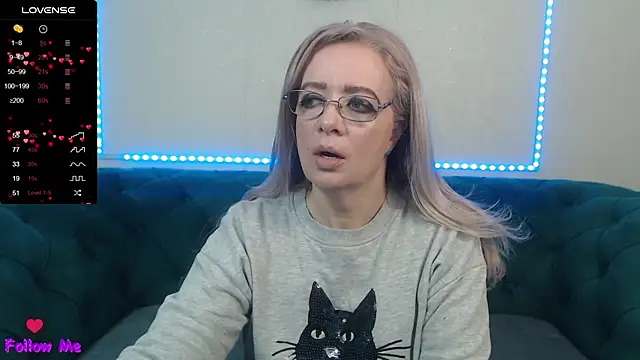 IvanaCharm online show from March 10, 2025, 4:28 am