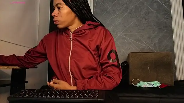 YummyDuooo online show from December 20, 2025, 12:41 pm