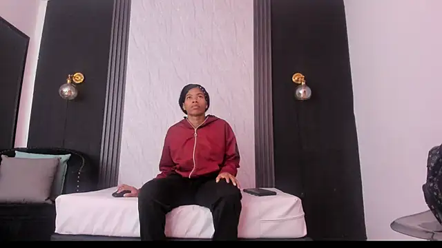 YummyDuooo online show from February 23, 2026, 10:49 am