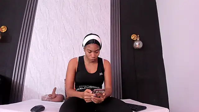 Snapshot of YummyDuooo chatting on March 13, 2026, 11:04 am YummyDuooo online show from March 13, 2026, 11:04 am