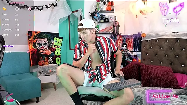 flowers18 online show from October 20, 2025, 11:16 pm