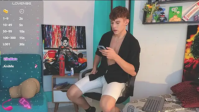 Snapshot of flowers18 chatting on March 12, 2026, 10:47 pm flowers18 online show from March 12, 2026, 10:47 pm