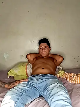 geroAguilar online show from October 14, 2025, 12:50 pm