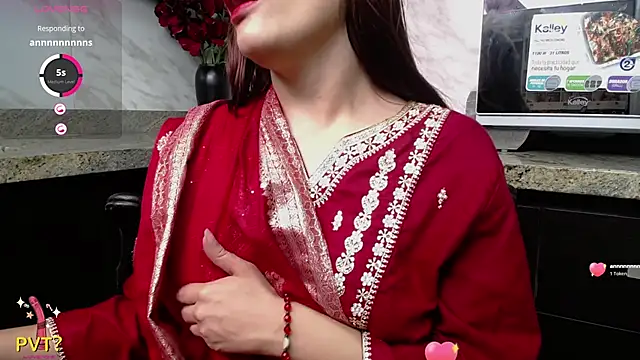 Snapshot of shantala_krisha chatting on February 16, 2026, 7:23 pm shantala krisha online show from February 16, 2026, 7:23 pm