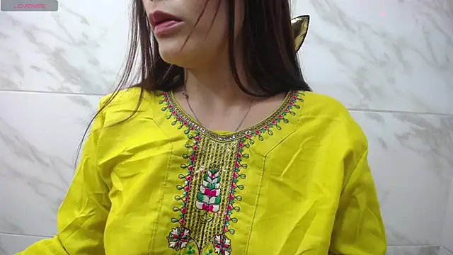 shantala krisha online show from May 19, 2026, 7:32 pm