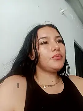 Celeste camila18 online show from May 10, 2026, 1:04 pm