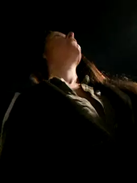 Snapshot of RaonXO chatting on January 21, 2025, 6:12 pm RaonXO online show from January 21, 2025, 6:12 pm