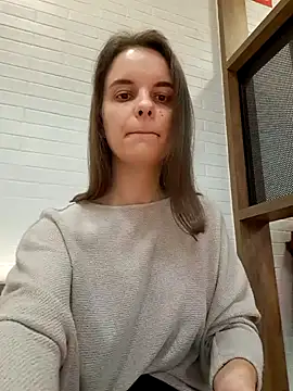 Snapshot of RaonXO chatting on December 4, 2024, 6:22 pm RaonXO online show from December 4, 2024, 6:22 pm