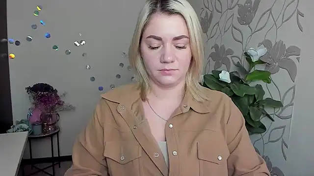 MariaSttone online show from February 10, 2026, 12:59 pm