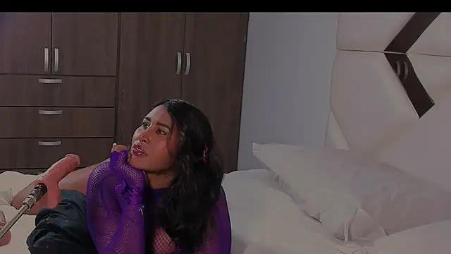 StormyButty18 online show from February 6, 2026, 11:45 pm