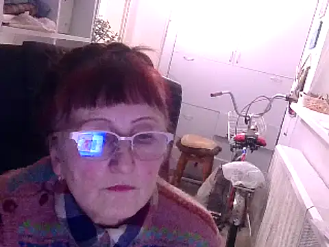 Snapshot of TanyaSweet634 chatting on February 16, 2025, 4:10 pm TanyaSweet634 online show from February 16, 2025, 4:10 pm