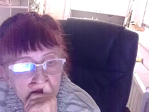 Snapshot of TanyaSweet634 chatting on February 4, 2025, 5:01 pm TanyaSweet634 online show from February 4, 2025, 5:01 pm