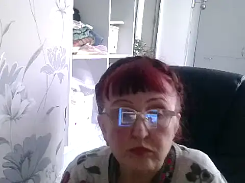 Snapshot of TanyaSweet634 chatting on February 8, 2025, 2:38 pm TanyaSweet634 online show from February 8, 2025, 2:38 pm