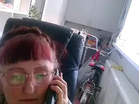 Snapshot of TanyaSweet634 chatting on February 22, 2025, 2:30 pm TanyaSweet634 online show from February 22, 2025, 2:30 pm