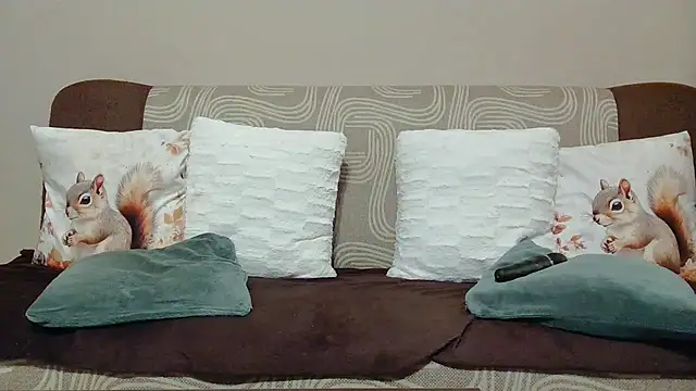 spellbaby online show from November 16, 2025, 5:50 pm