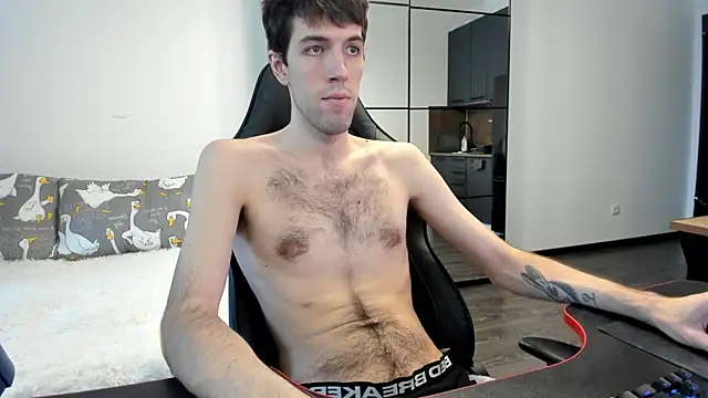 White Dylan online show from November 21, 2025, 8:35 am