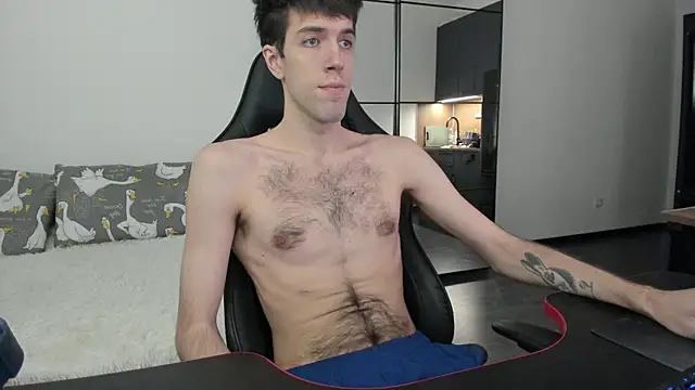 White Dylan online show from February 1, 2026, 7:34 pm